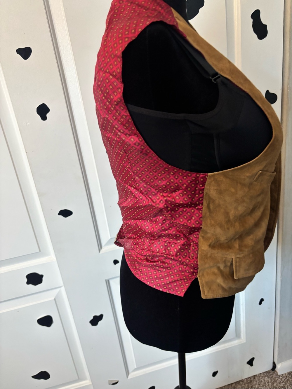 Women's Suede Vest in Cognac Tan